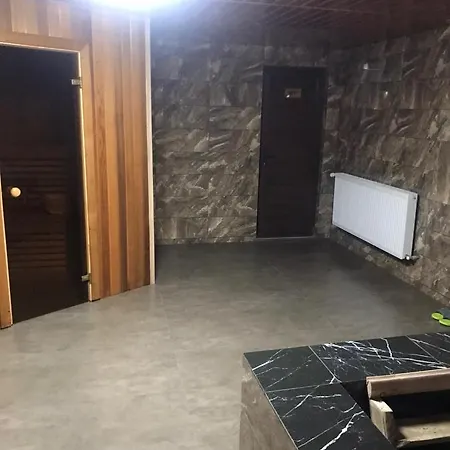 Чорна Вода Lazy