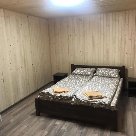 Чорна Вода Lazy