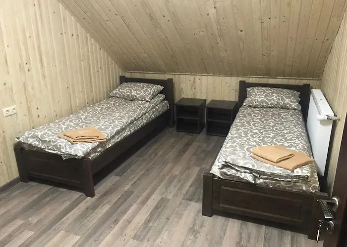 Чорна Вода 酒店 Lazy