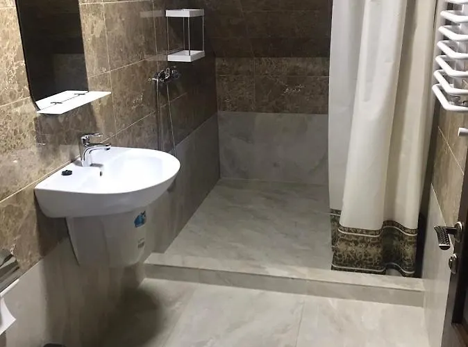 Чорна Вода * Lazy